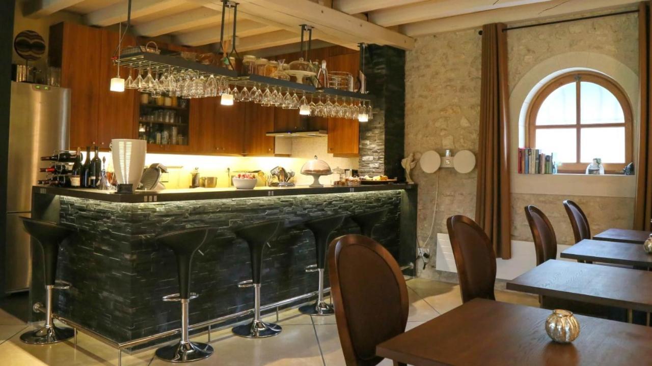 Les Loges De Saint Eloi Bed and Breakfast Pontlevoy Exteriör bild