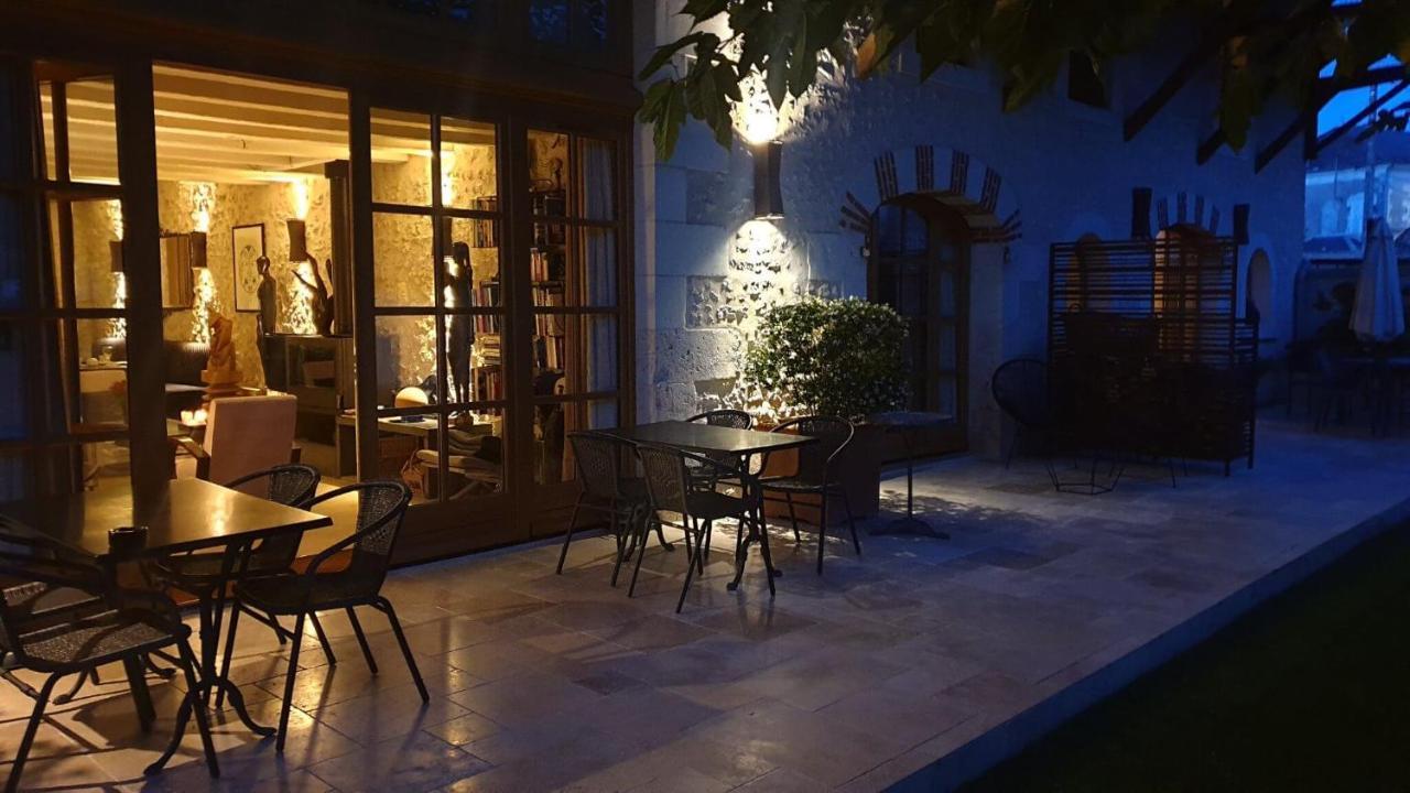 Les Loges De Saint Eloi Bed and Breakfast Pontlevoy Exteriör bild